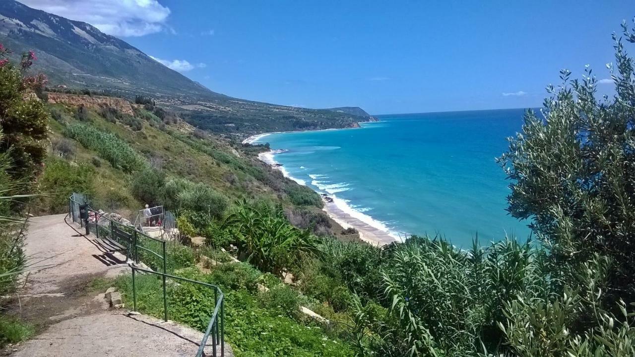 Ioannis House Sea View-Perfect Family Holidays ロウダータ エクステリア 写真