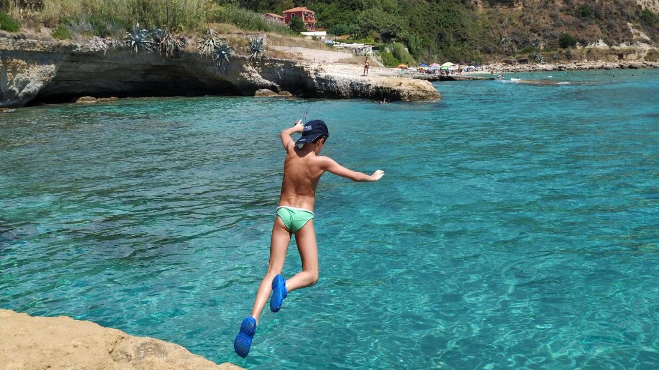 Ioannis House Sea View-Perfect Family Holidays ロウダータ エクステリア 写真